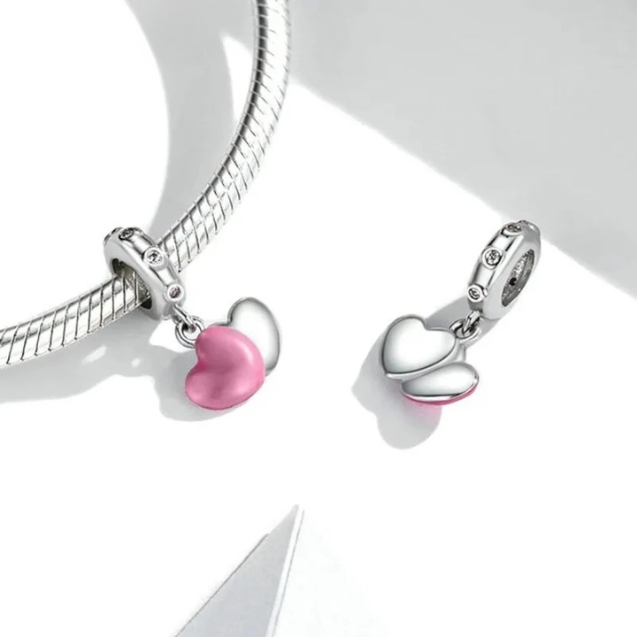 Charm Double Cœur – Maison Perle