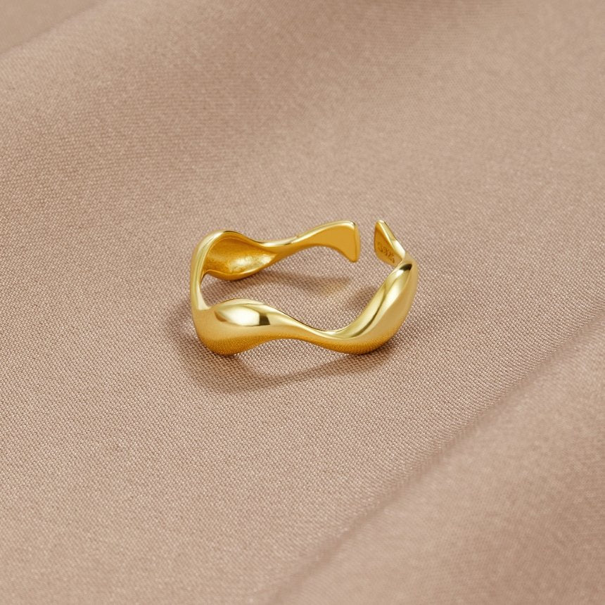Bague 18K or ondulée