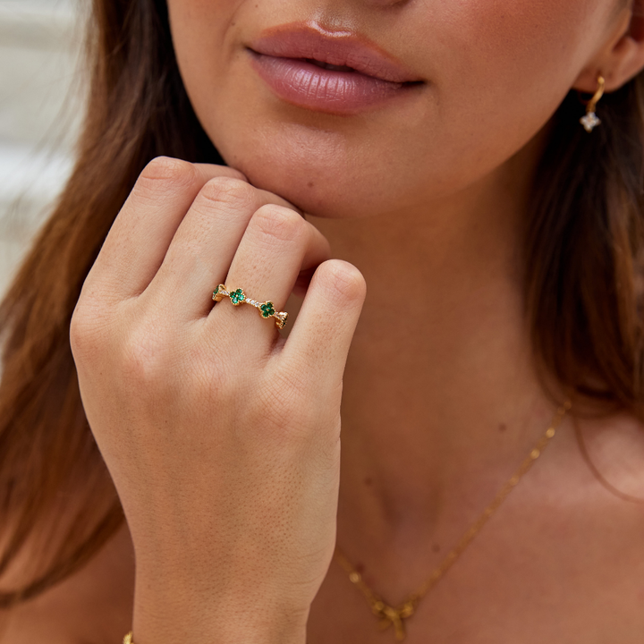 Bague cristal trèfle à quatre feuilles