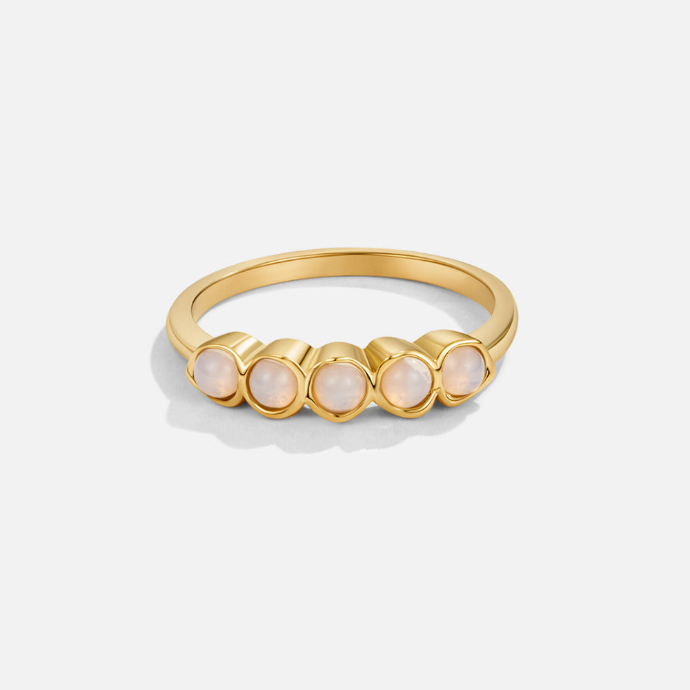 Bague dorée pierre de lune pierre éternité