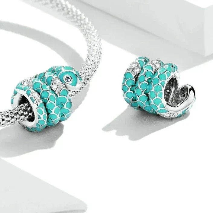 Charm Serpent - Maison Perle