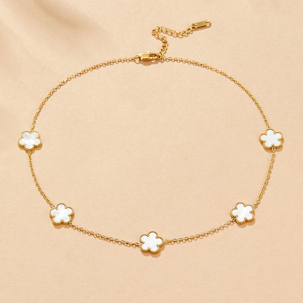 Collier trèfle en nacre