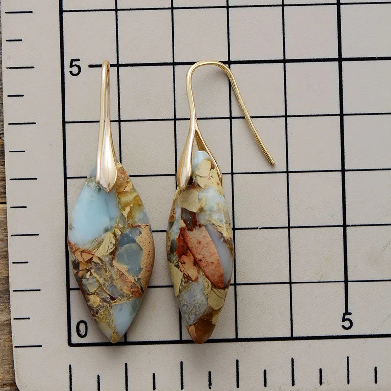 Boucles d’oreilles élégantes en pierre naturelle