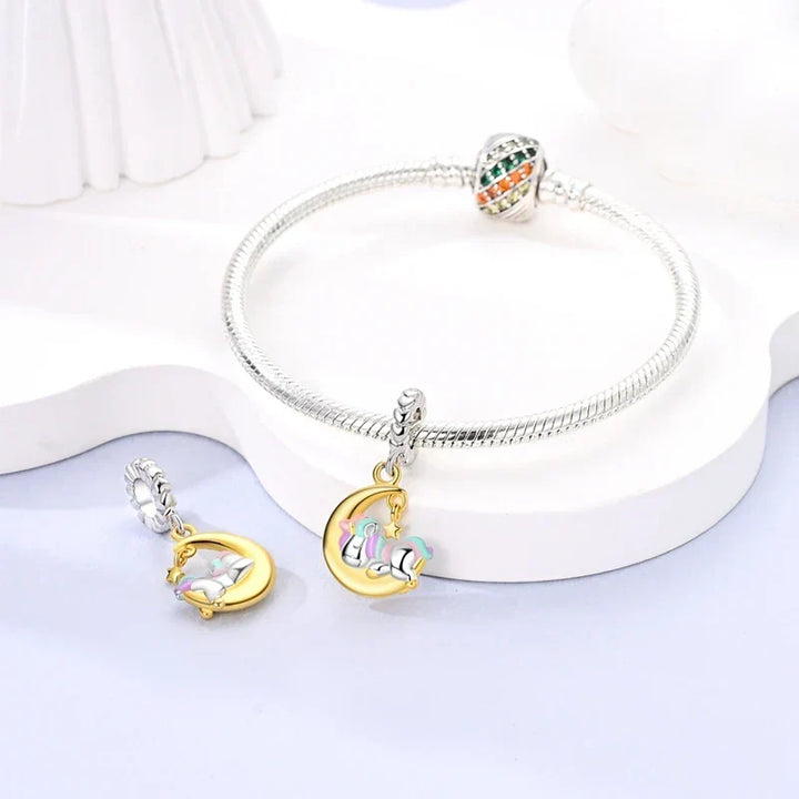 Charm Licorne doré - Maison Perle
