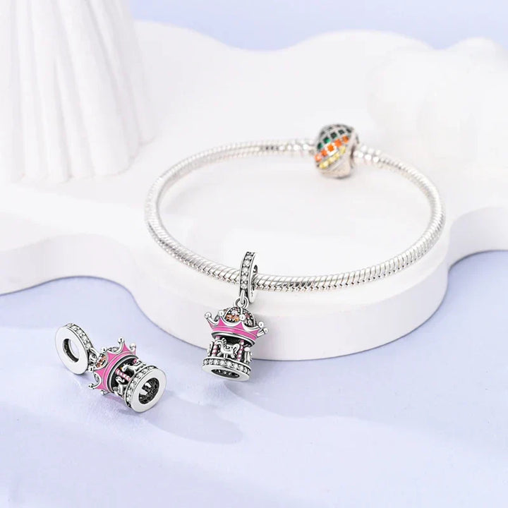 Charm Carrousel – Maison Perle