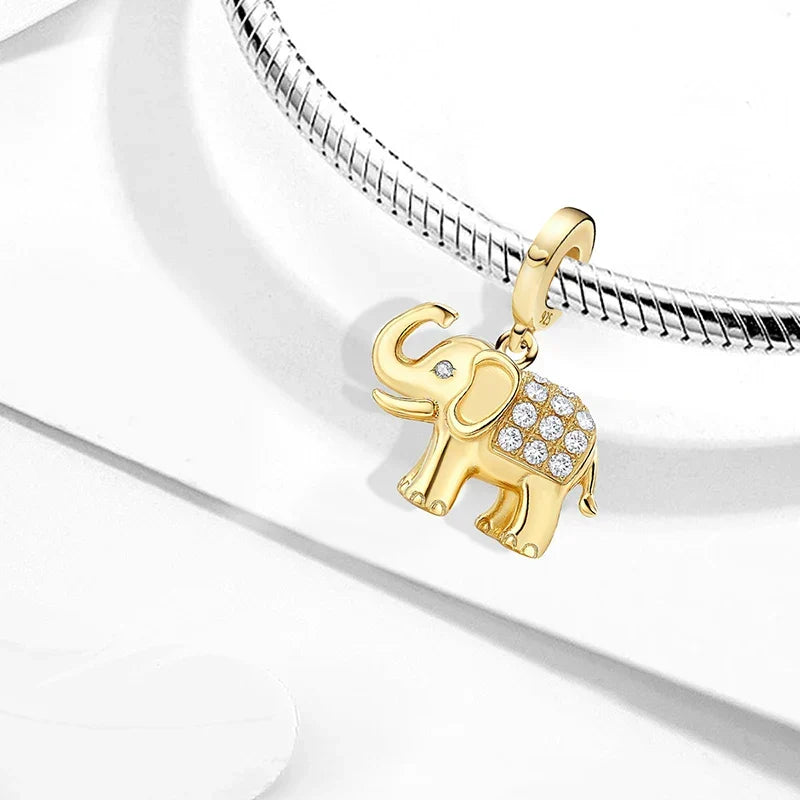 Charm Petit éléphant doré - Maison Perle
