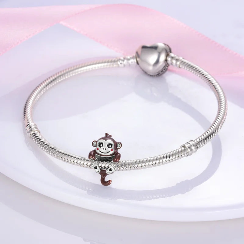 Charm Singe - Maison Perle