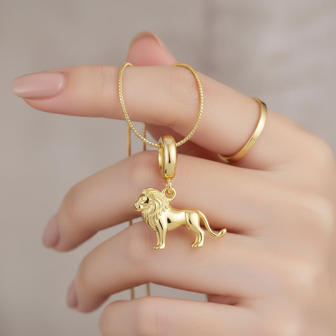 Charm Lion doré - Maison Perle