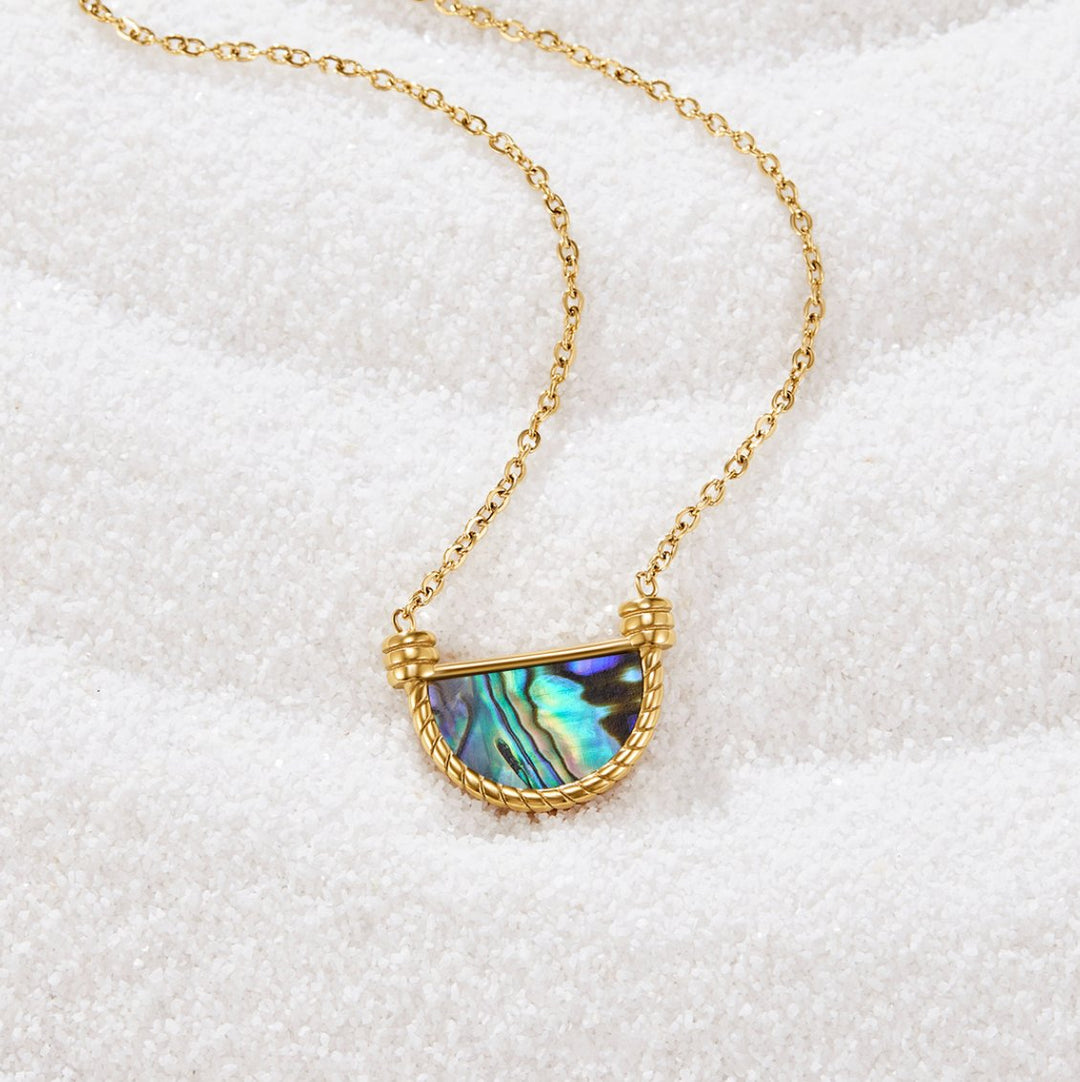 Collier z tyrkysovej mušle Amalfi