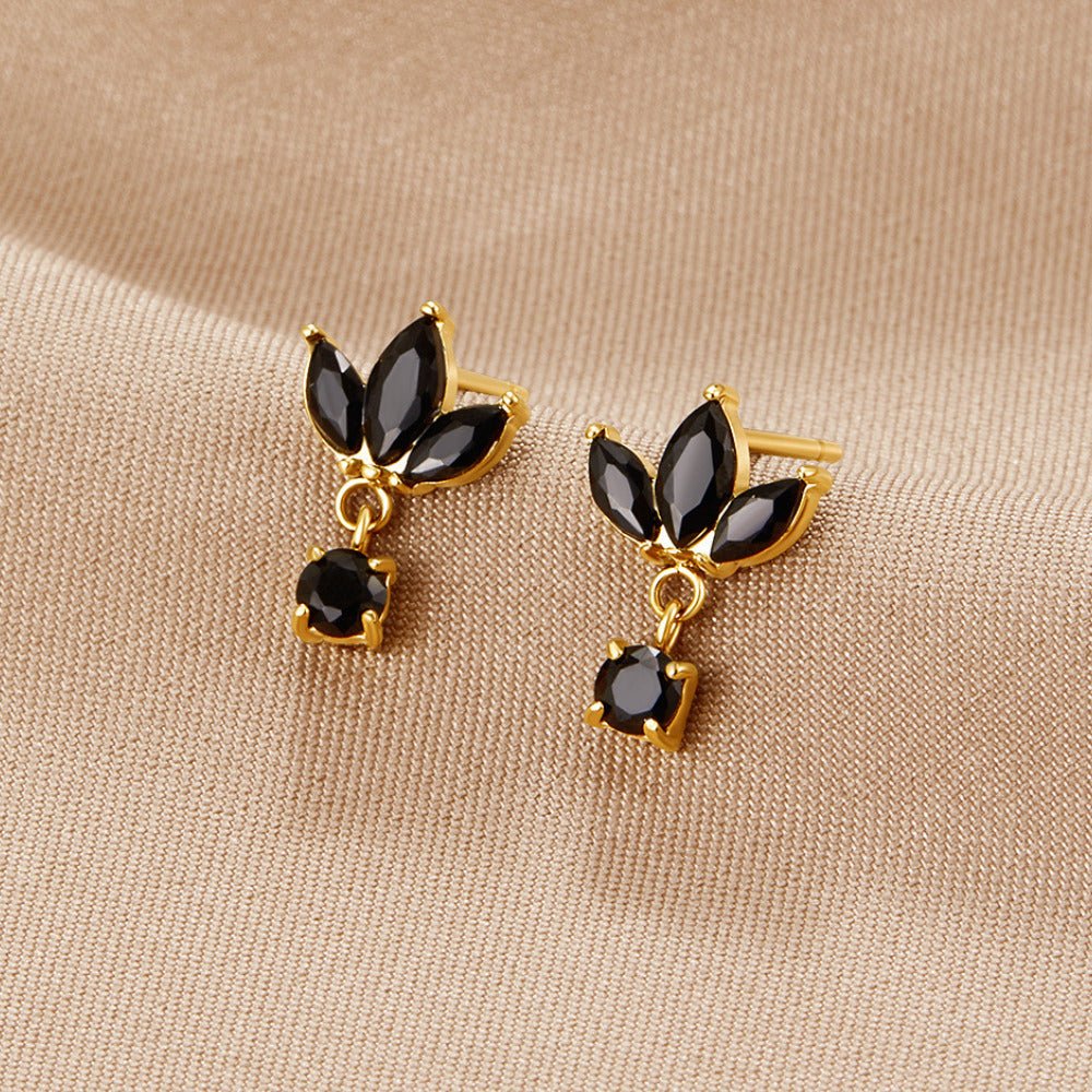Boucles d’oreilles Amara fleur en cristal noir