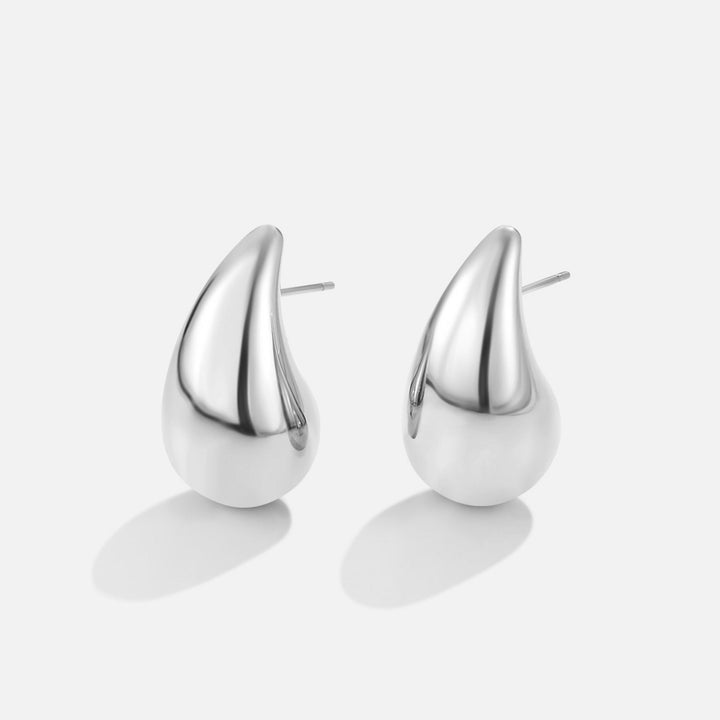 Boucles d’oreilles goutte argentées Amara