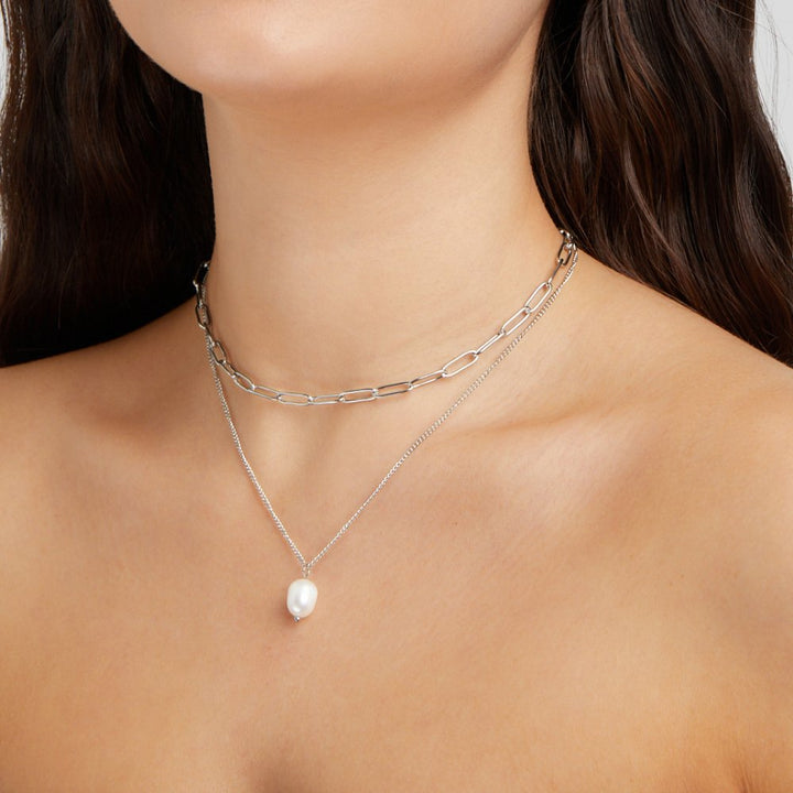 Angela Pearl Collier argenté