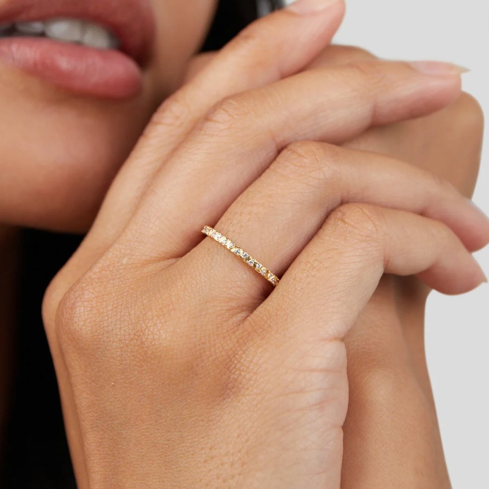 Bague dorée et cristal Arquette