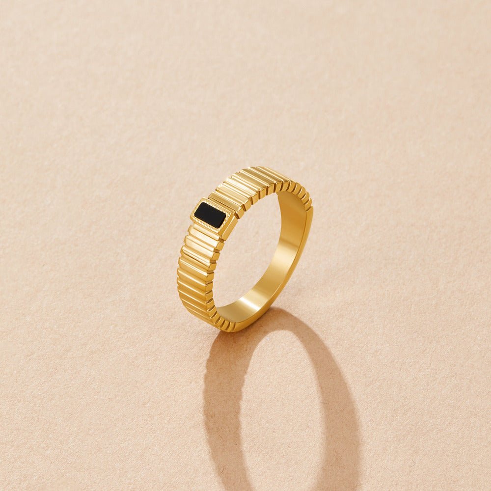 Bague noire cristal lisse