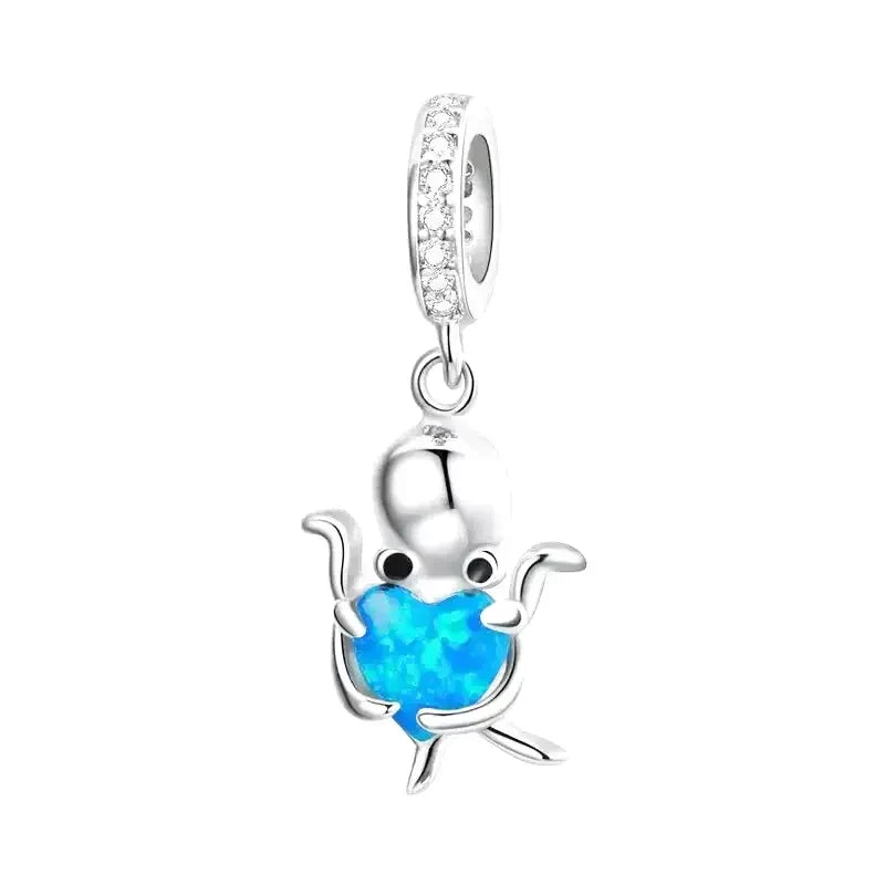 Charm Petit scarabée bleu - Maison Perle