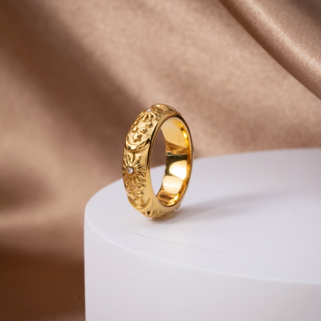 Boucles d’oreilles céleste dorée