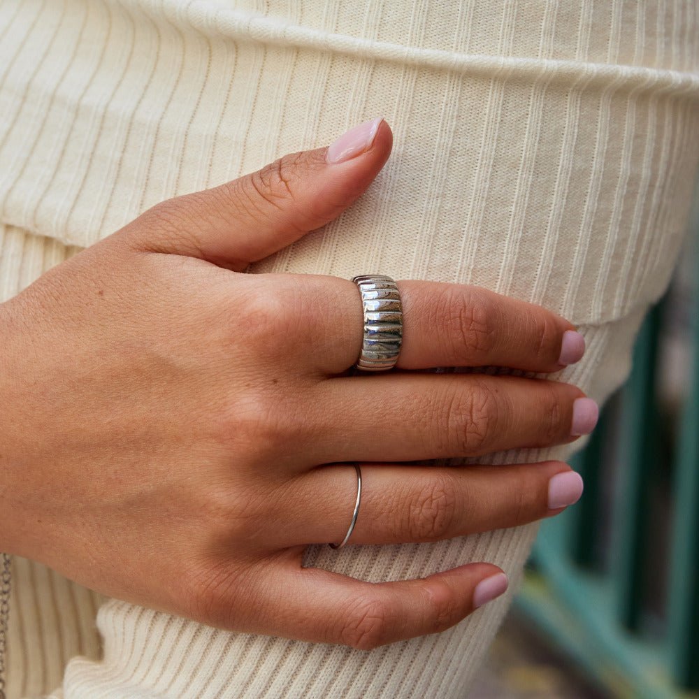 Bague large Calira argentée