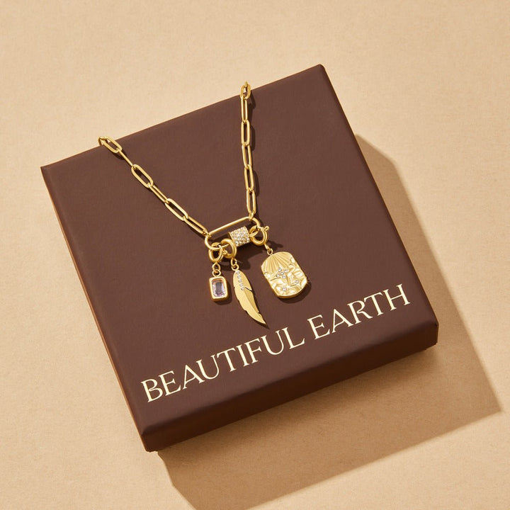 Collier avec pendentif v tvare kancelárskej sponky