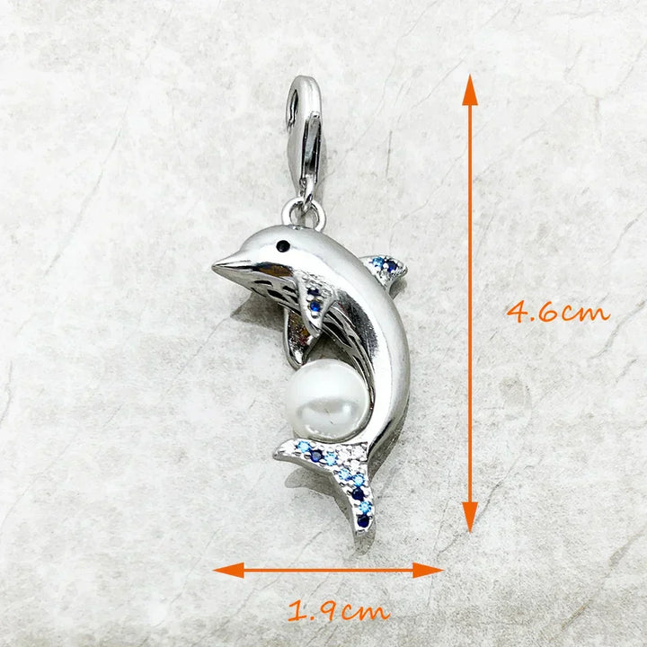 Charm pendant Dauphin - Maison Perle