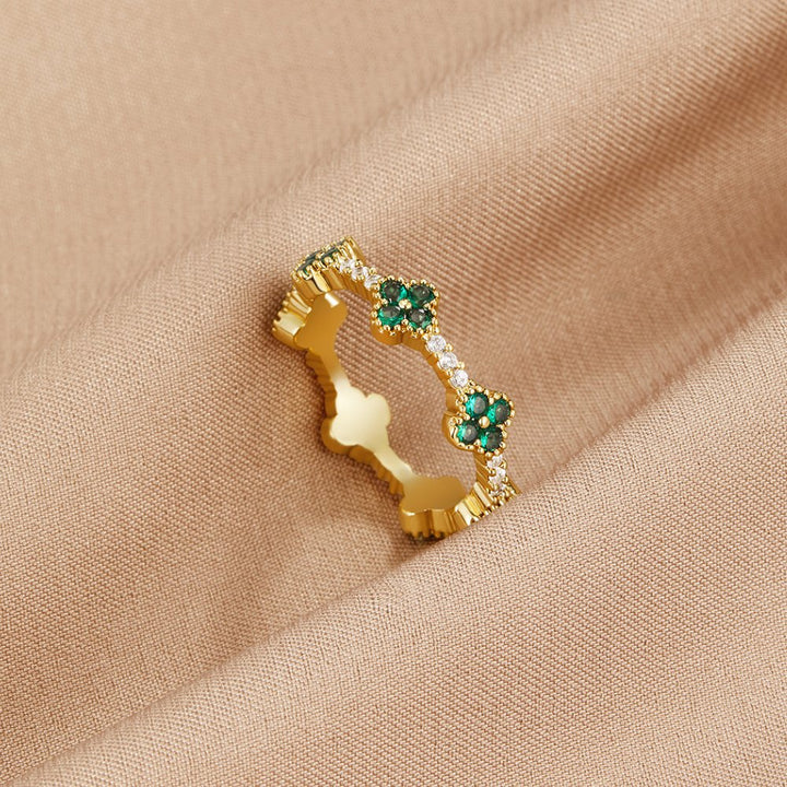 Bague cristal trèfle à quatre feuilles