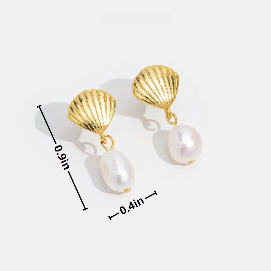 Boucles d’oreilles en perles d’eau douce et coquillages dorés