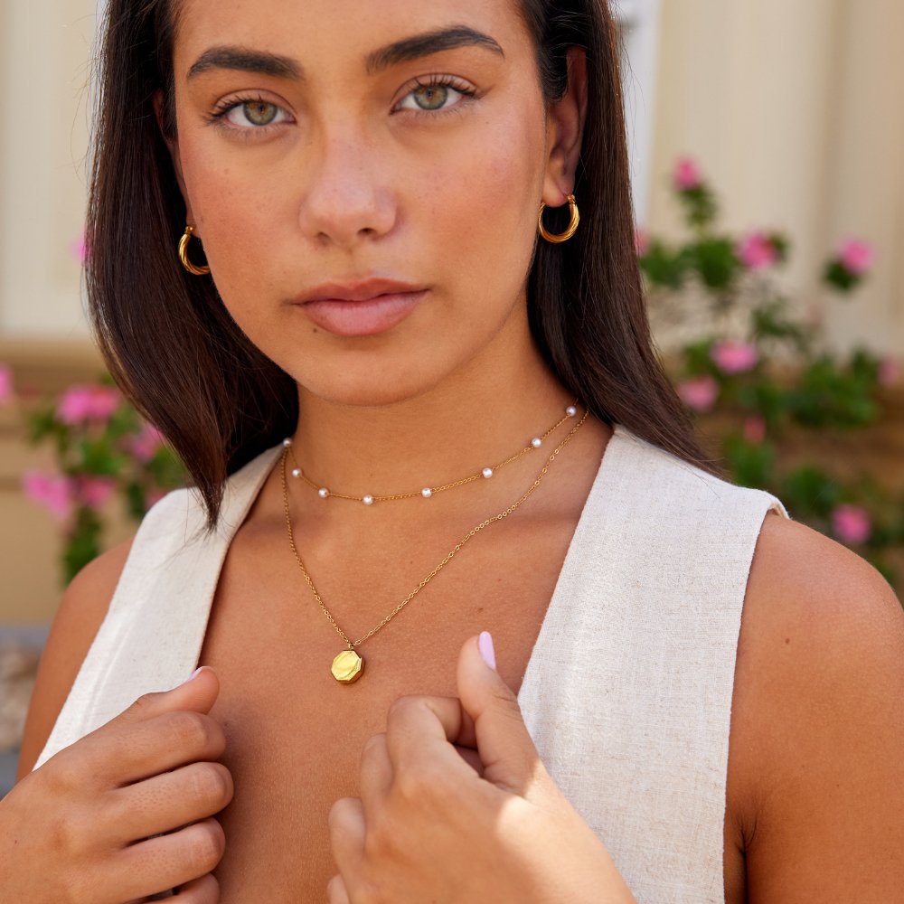Géométrique pendentif na retiazke