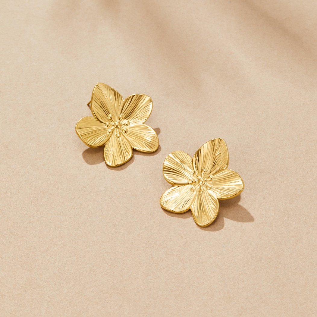 Boucles d’oreilles florales dorées