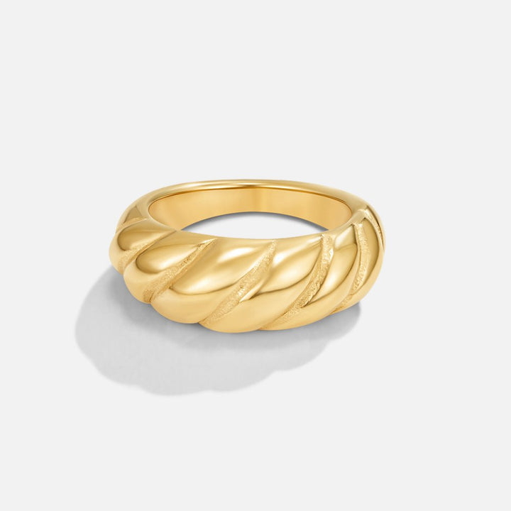 Bague dorée