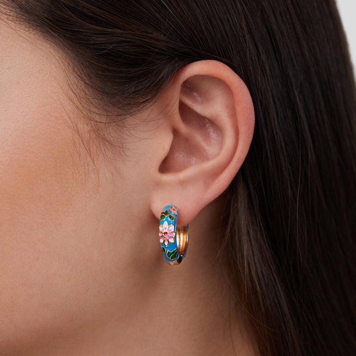 Boucles d’oreilles dorées fleurs
