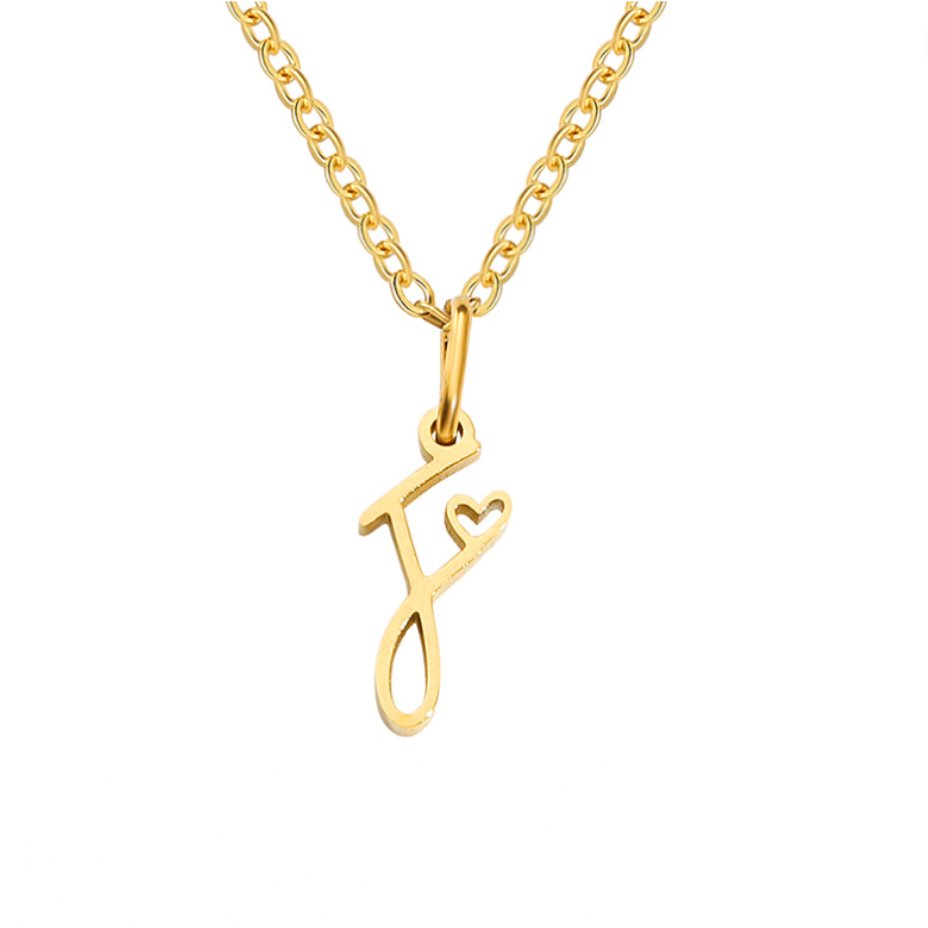 Collier cœur doré avec initiale