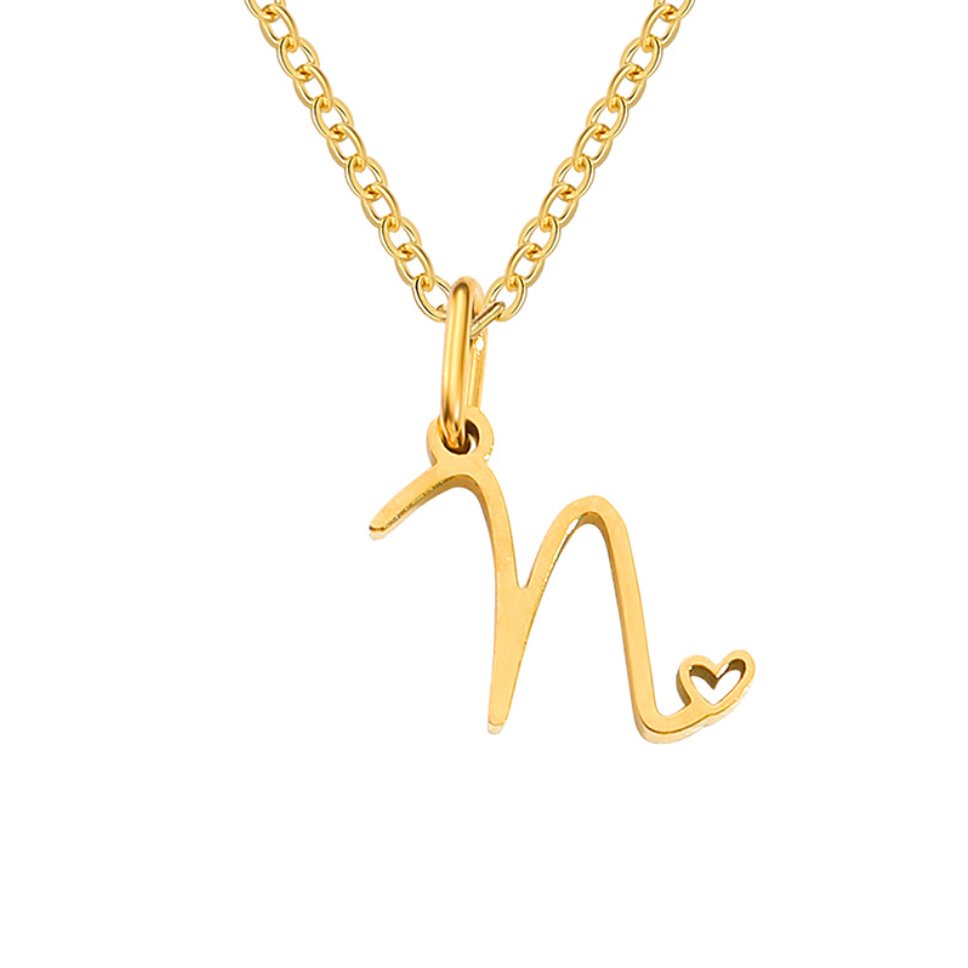 Collier cœur doré avec initiale