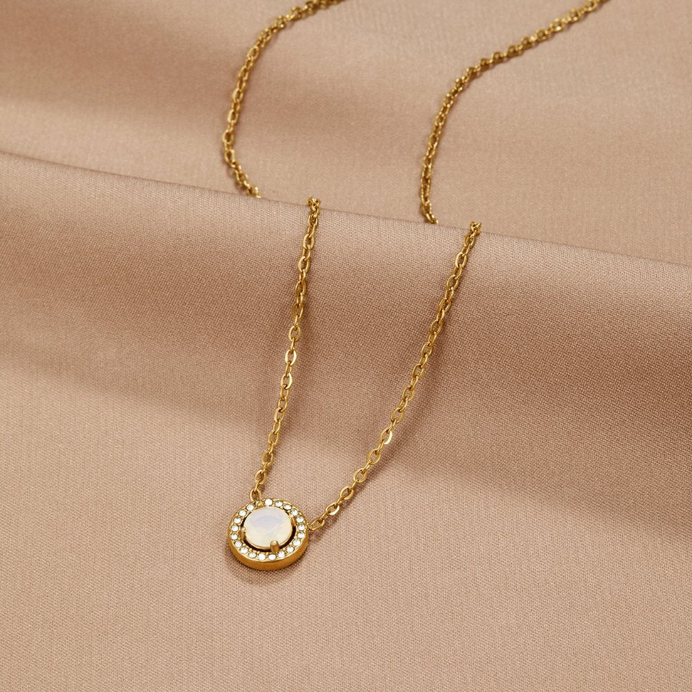 Collier doré en cristal Monet