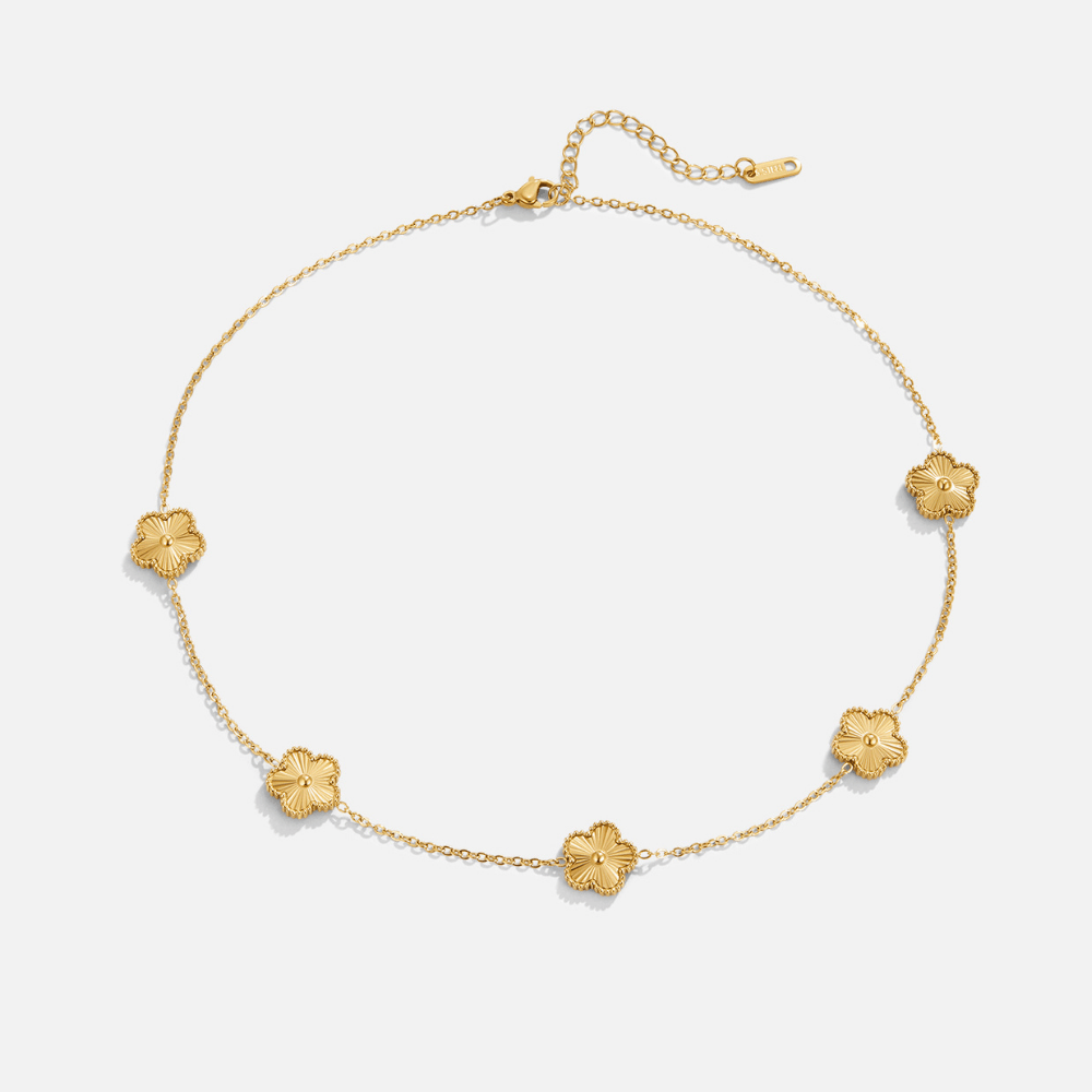 Collier doré Details