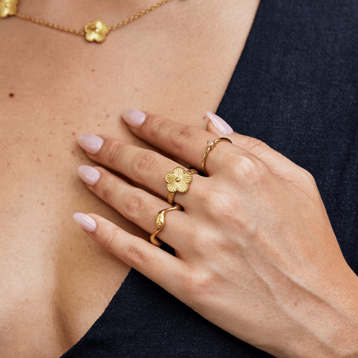 Bague dorée trèfle