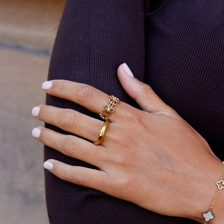 Bague dorée infini sauvages fleurs