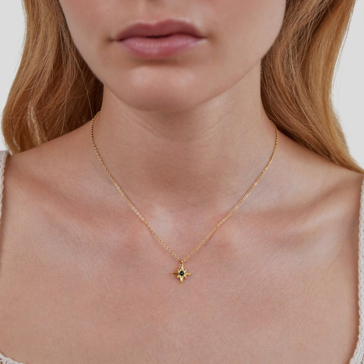 Collier Guiding Star avec cristal émeraude
