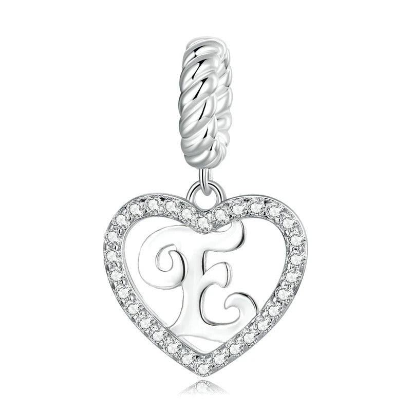 Charm Cœur Lettre E – Maison Perle