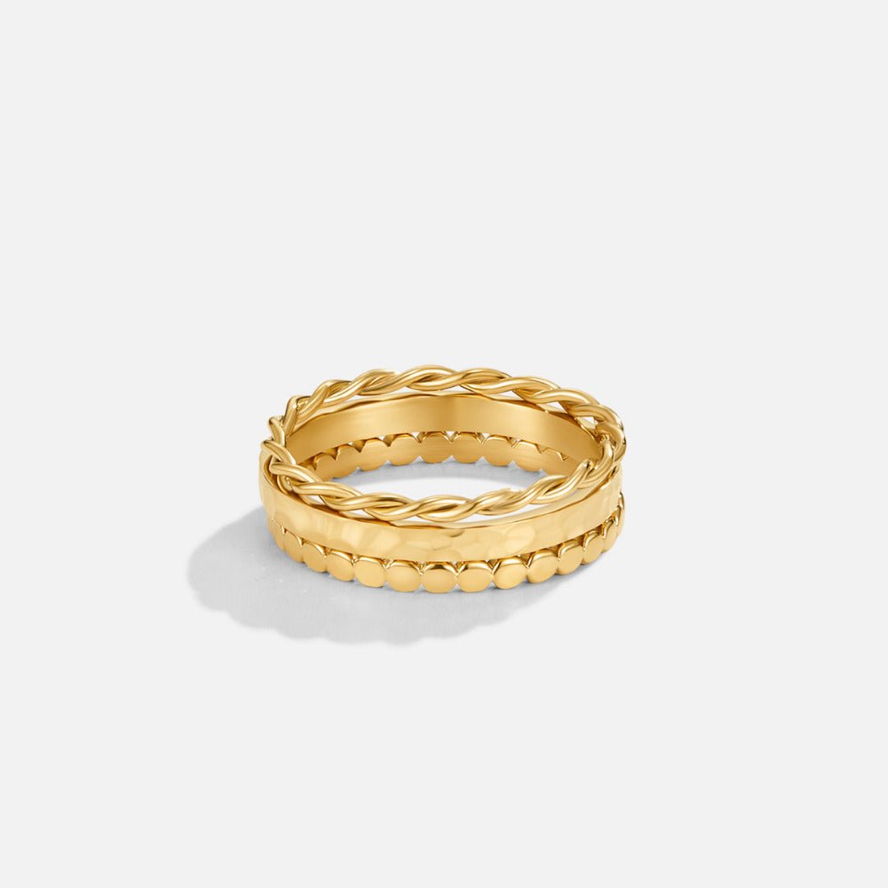 Bague Hella dorée empilée