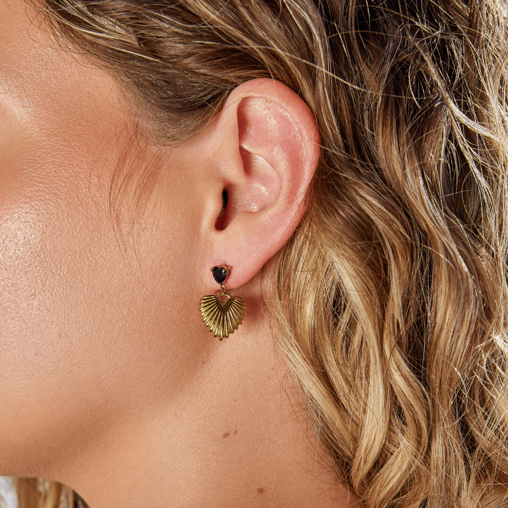 Boucles d’oreilles cœur dorées Hera
