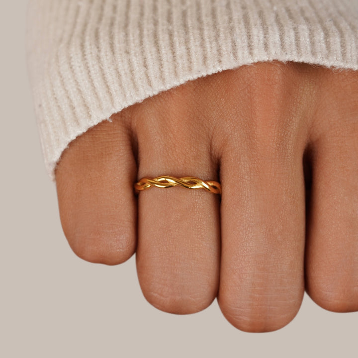 Bague infini 18K dorée tournante