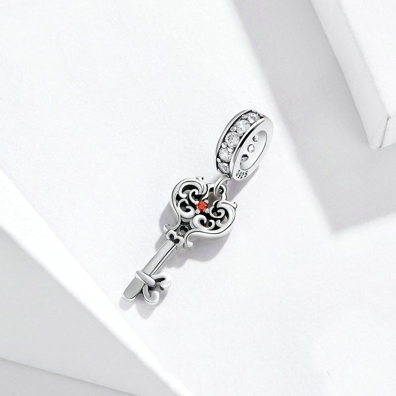 Mini Charm Clé – Maison Perle