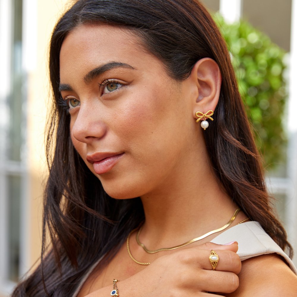 Boucles d’oreilles Laila Nœud avec perle