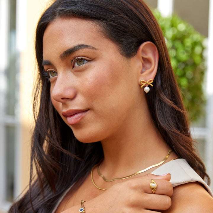 Boucles d’oreilles Laila Nœud avec perle