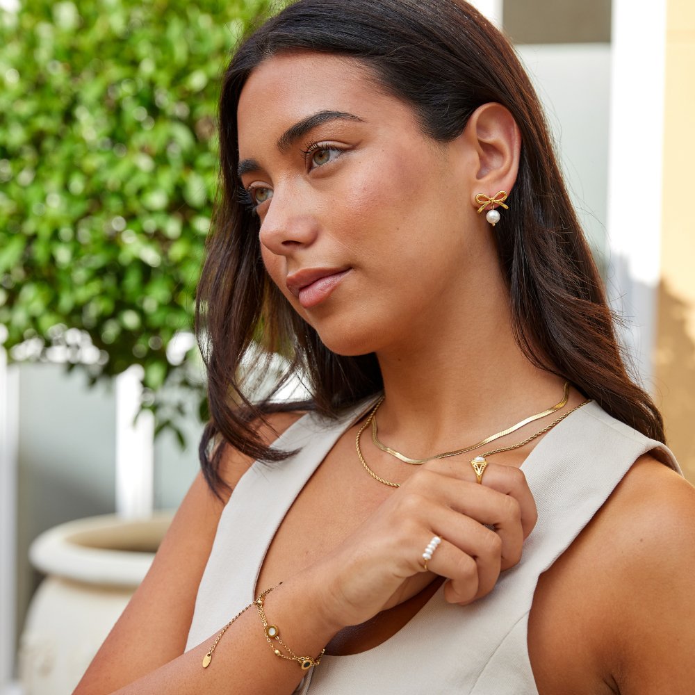 Boucles d’oreilles Laila Nœud avec perle