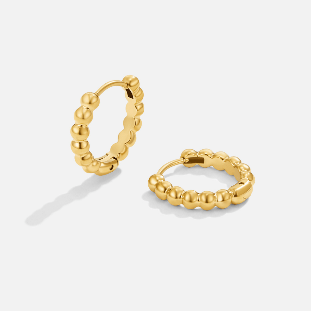 Boucles d’oreilles dorées Leona avec perles