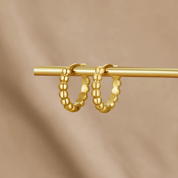 Boucles d’oreilles dorées Leona avec perles