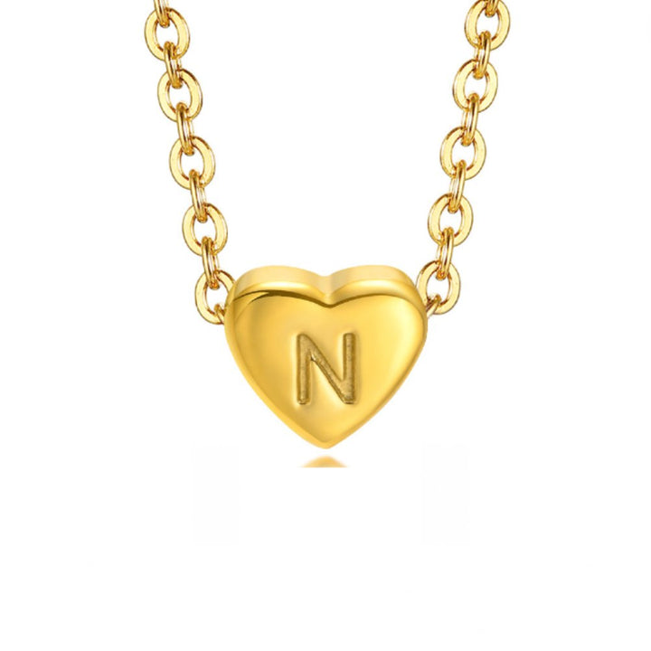 Collier so srdcom a iniciálou