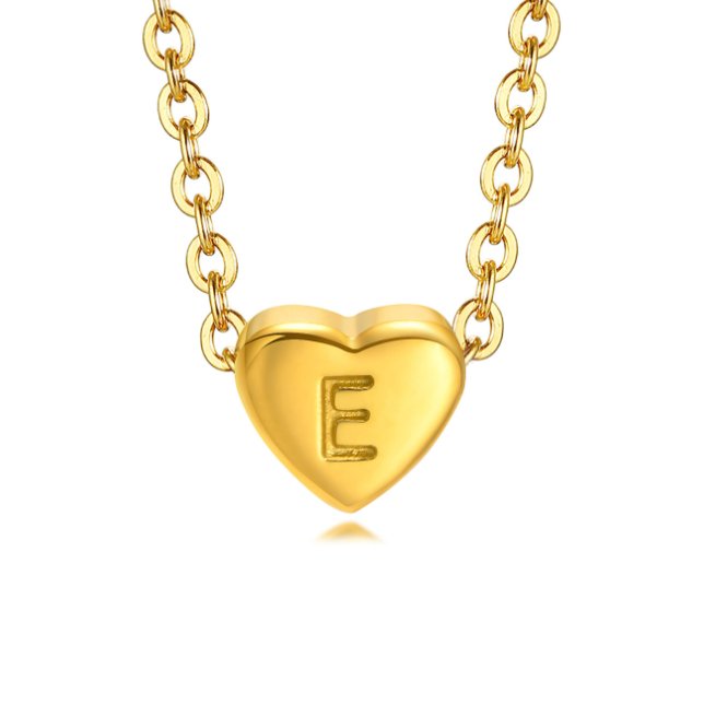 Collier so srdcom a iniciálou