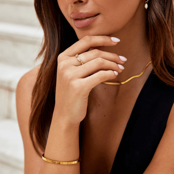 Bague vigne Lily cristal dorée