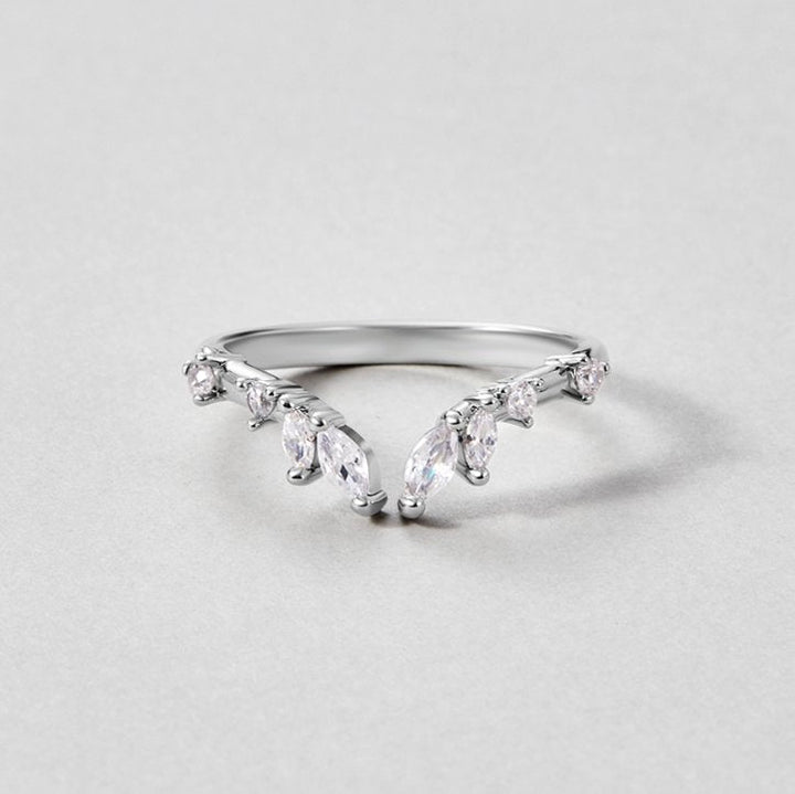 Bague Lily cristal argentée vigne